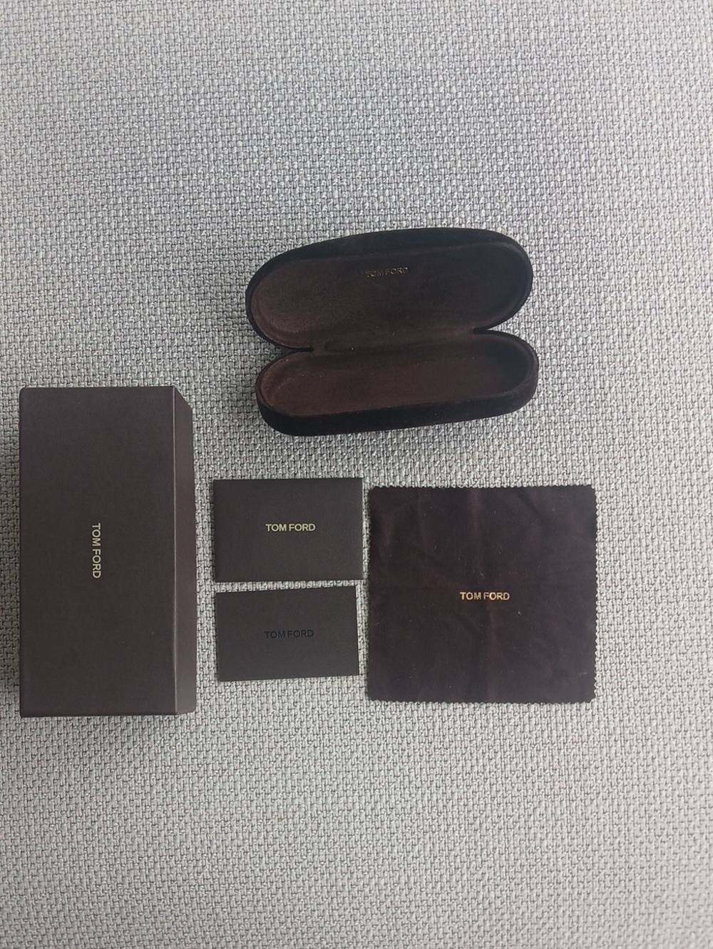 Tom Ford Black Sunglass Case with Branded Cloth & Cards - Picture 3 of 3